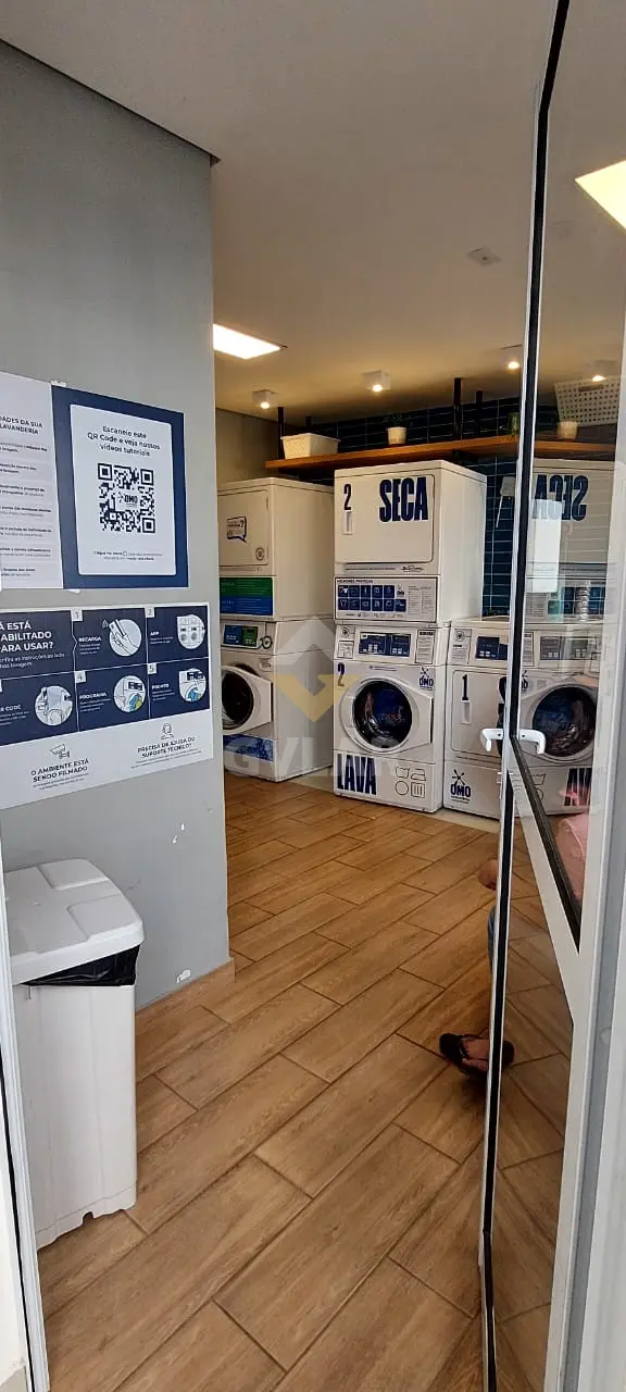 APARTAMENTO NOVO COM SACADA - OPORTUNIDADE.